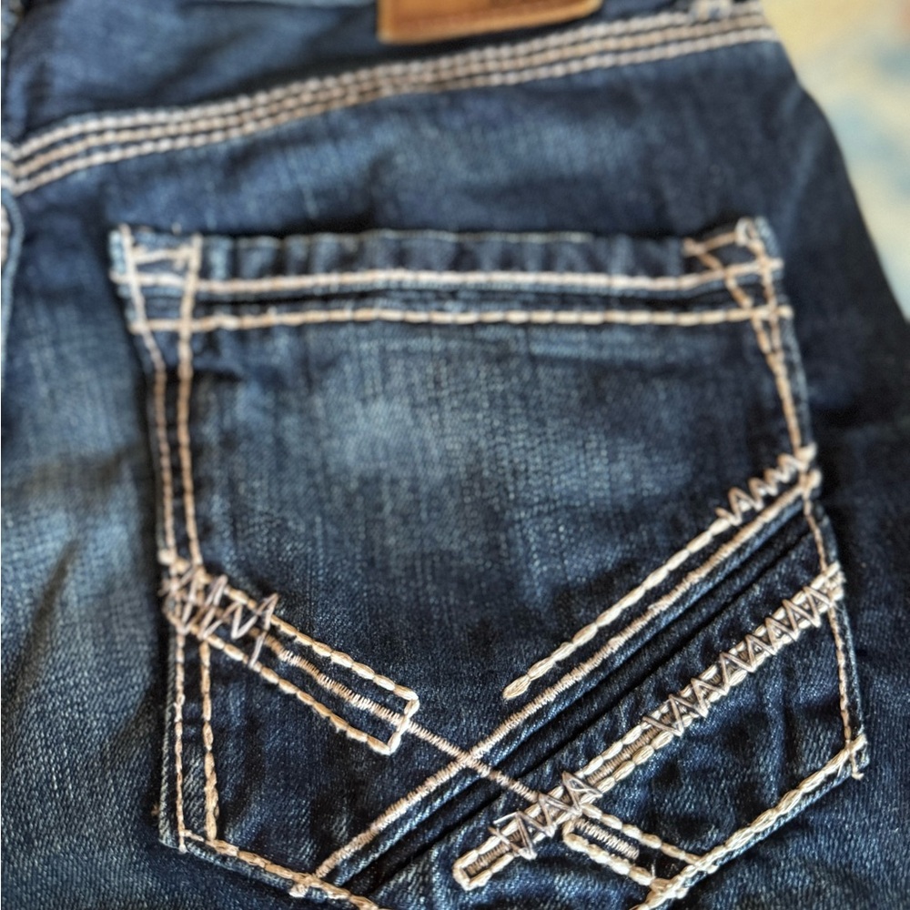 BKE
BKE Tyler Straight Leg
Medium Wash Mens Men's Blue Jeans - Picture 3 of 6